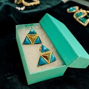 Gold-Tone Triangle Turquoise Pierced Enamel Earrings (NWOT)